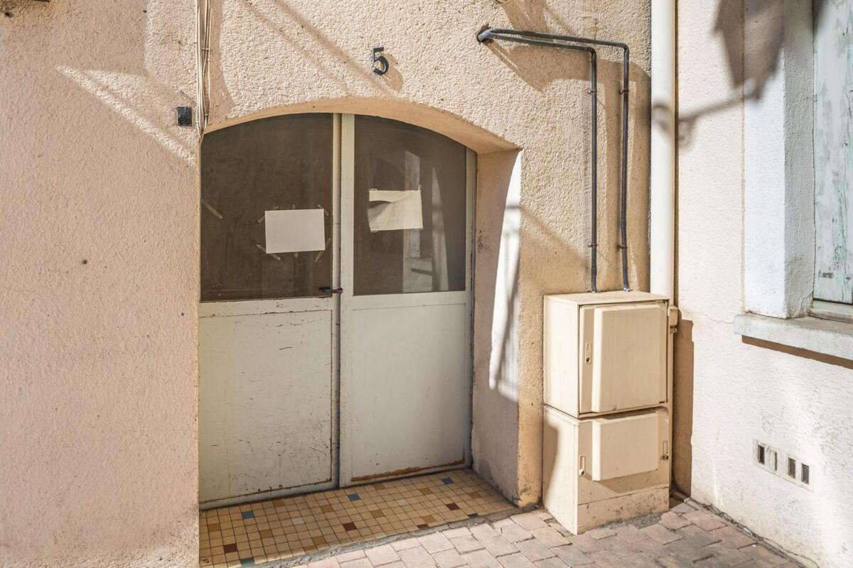 Le Convivial ~ Climatisation ~ Terrasse ~ Halles Narbonne Luaran gambar