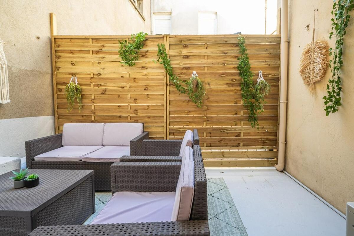Le Convivial ~ Climatisation ~ Terrasse ~ Halles Narbonne Luaran gambar